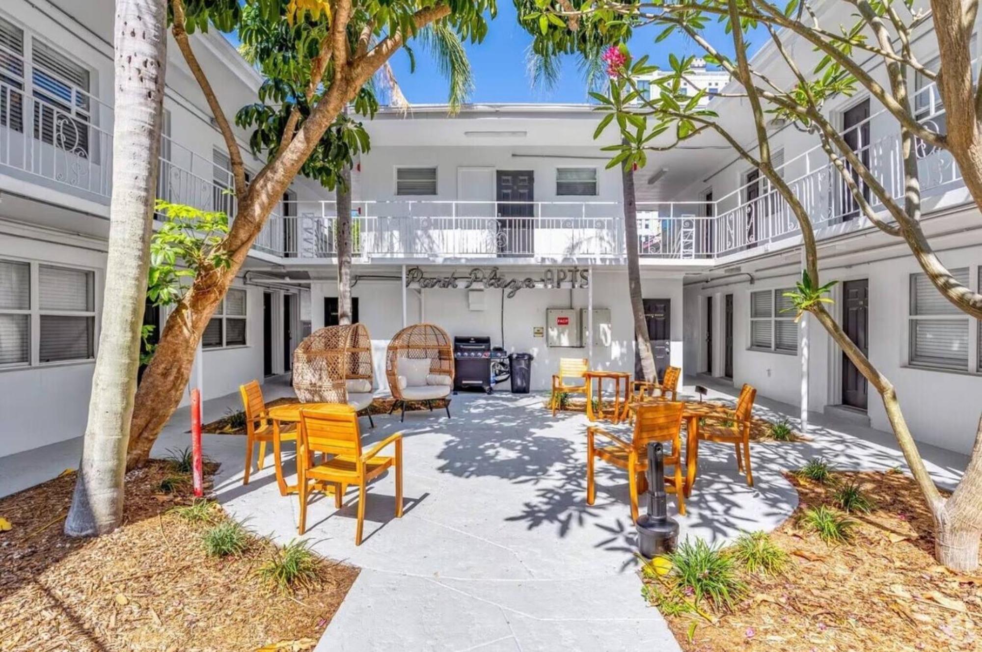 Elegant Studio Apartment In Downtown St Pete - Great Community Events! 세인트피터즈버그 외부 사진